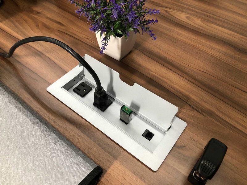 Centro de Energia para Mesa de Juntas Lisboa 4