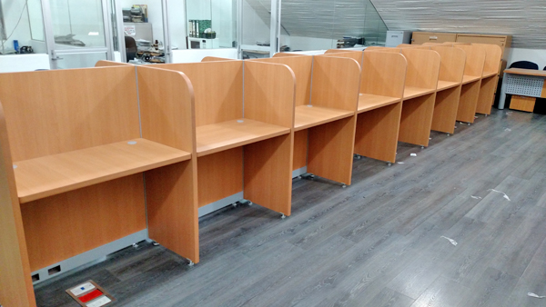 Cablleriza de oficina para call center y telemarketing de laminado plastico