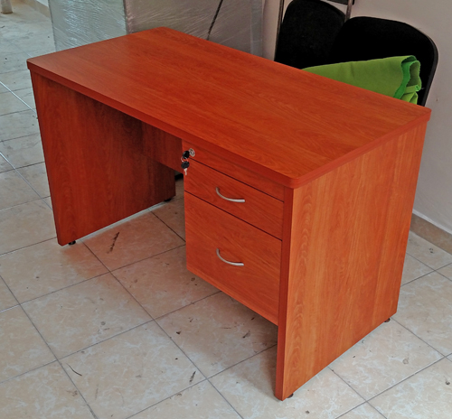 Escritorio Secretarial Economico