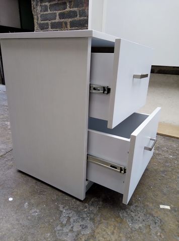 Archivero de 2 gavetas con amplio espacio